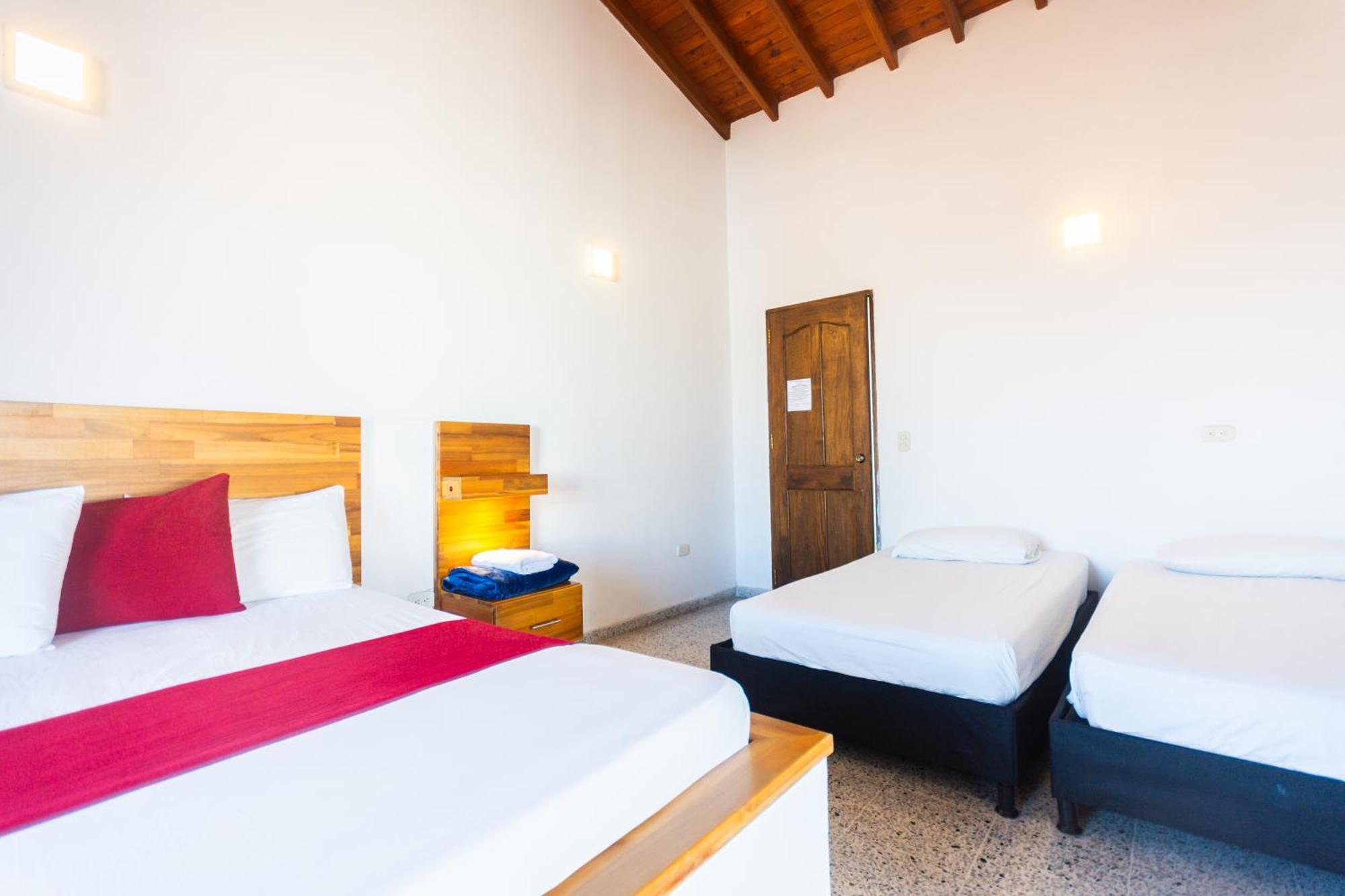 Hotel Bicentenario Rionegro Exterior photo