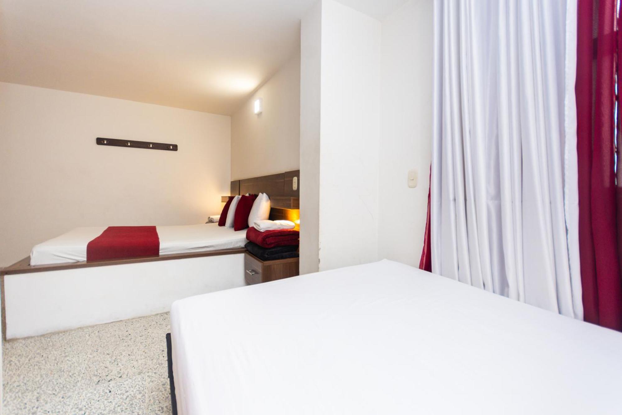 Hotel Bicentenario Rionegro Exterior photo