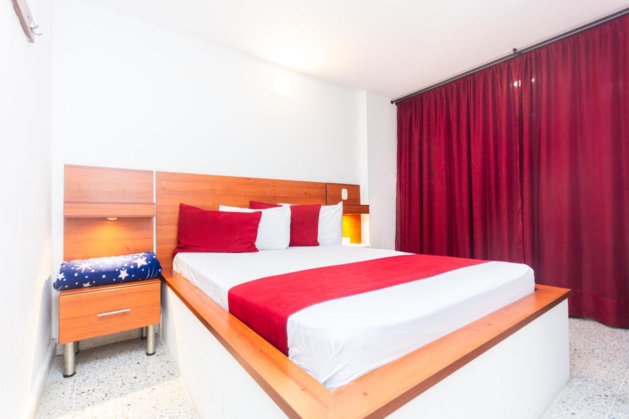 Hotel Bicentenario Rionegro Exterior photo