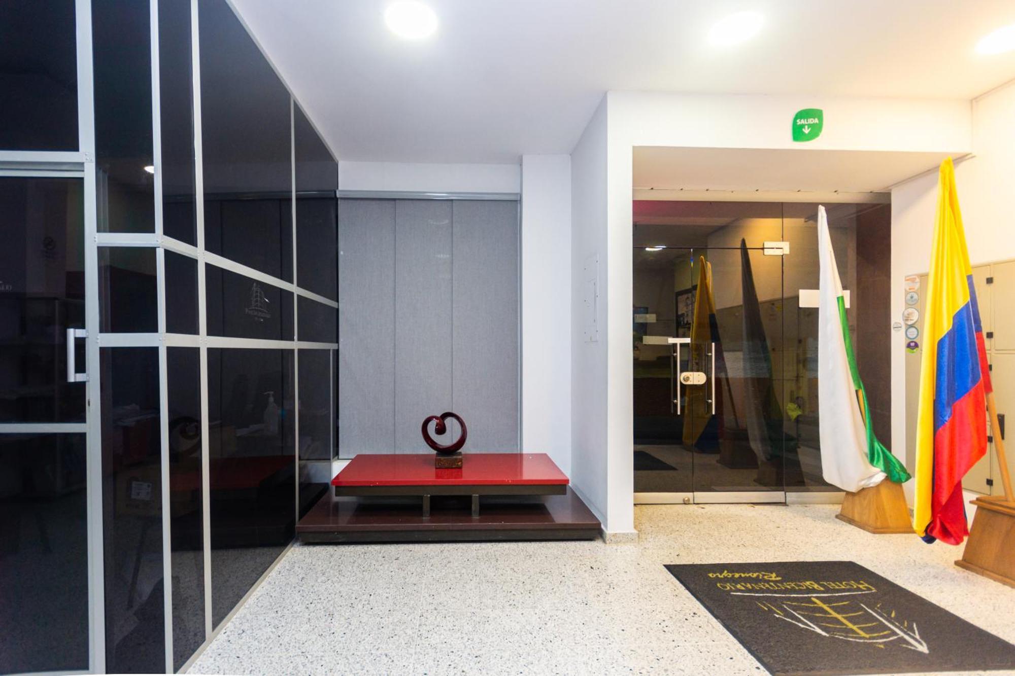 Hotel Bicentenario Rionegro Exterior photo